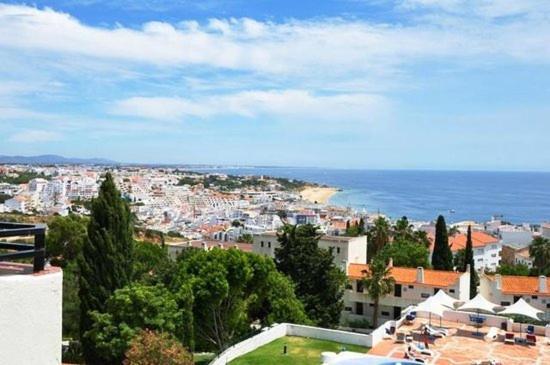 Apartamento Fabulous Sea View Studio Near Old Town Albufeira Exterior foto